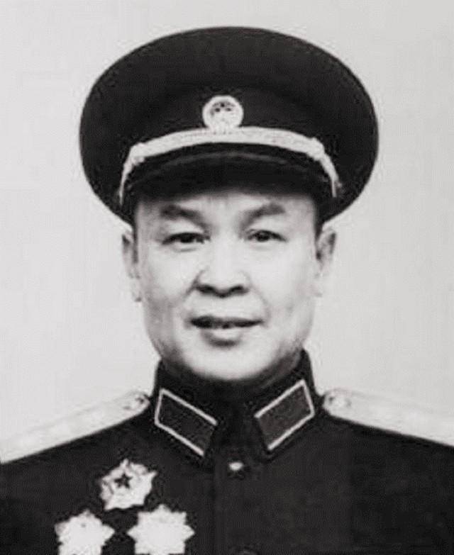 陈漫远：回乡担任省委书记后，迎接他的却是失明的母亲