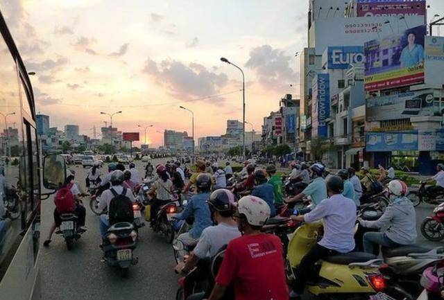 越南真实发展现状：一线城市胡志明市，GDP比不上我国一个小县城