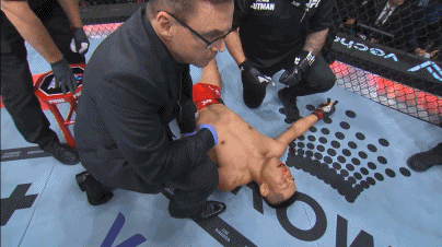 UFC305李景亮遭遇KO,普拉特斯展现实力-李景亮签约ufc
