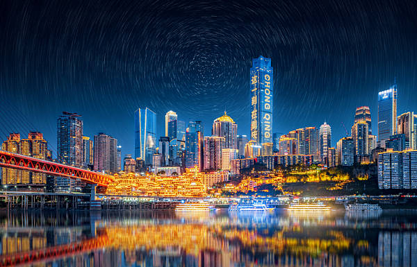 号召干部买新衣下馆子：促消费先得看老百姓手里有没钱