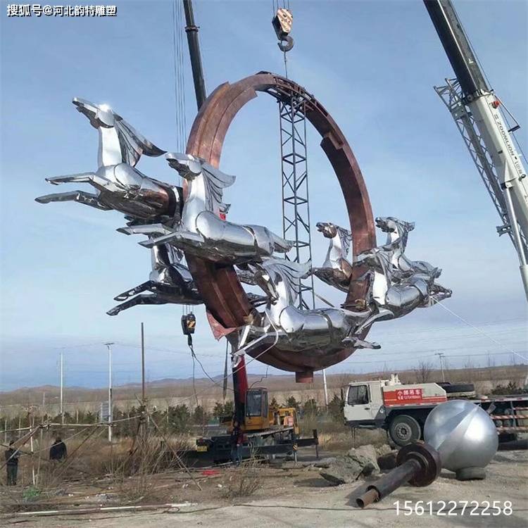 不锈钢马雕塑价格 镜面马雕塑实物图
