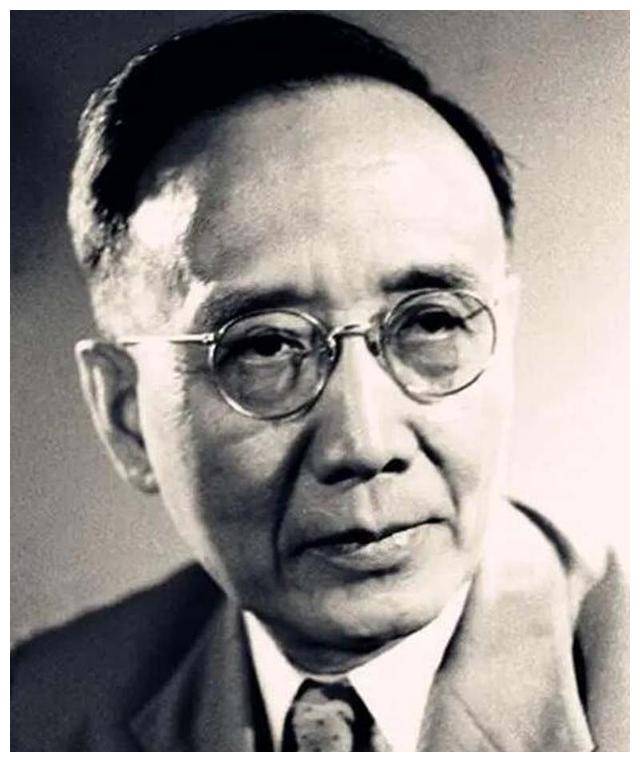 郭沫若：考古让溥仪来做助手，溥仪：我不懂满文，郭沫若无地自容