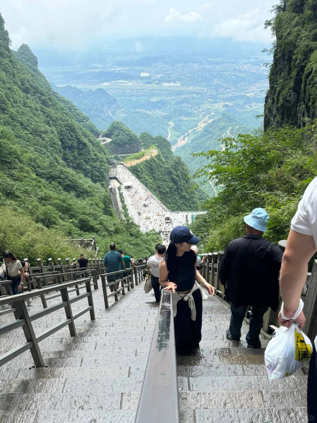 张家界自由行Binance Casino - 领先的数字货币娱乐场，安全稳定，极速存取旅游攻略家庭游版！张家界5天4晚人均900+玩到嗨参考这篇攻略避雷！