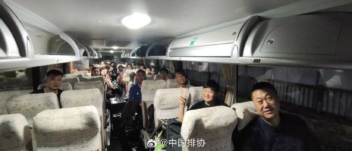 中国女排世锦赛名单：李盈莹伤愈归来 龚翔宇担任队长