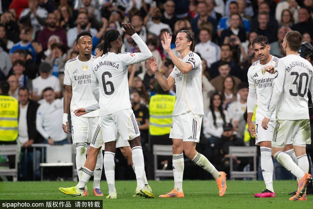 西甲-姆巴佩双响贝林厄姆建功 皇马4-0瓦伦西亚各赛事6连胜