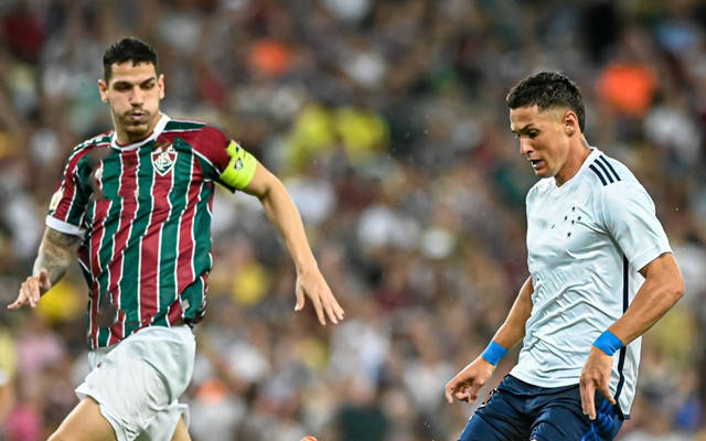 “西班牙足球甲级联赛巴西甲：克鲁塞罗状态稳