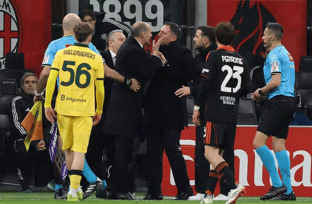 米兰体育- 米兰体育官方网站 世界杯官方指定投注平台第79分钟一只手从场外伸进来主帅被罚下赛后爆粗口意甲这剧本谁敢写？