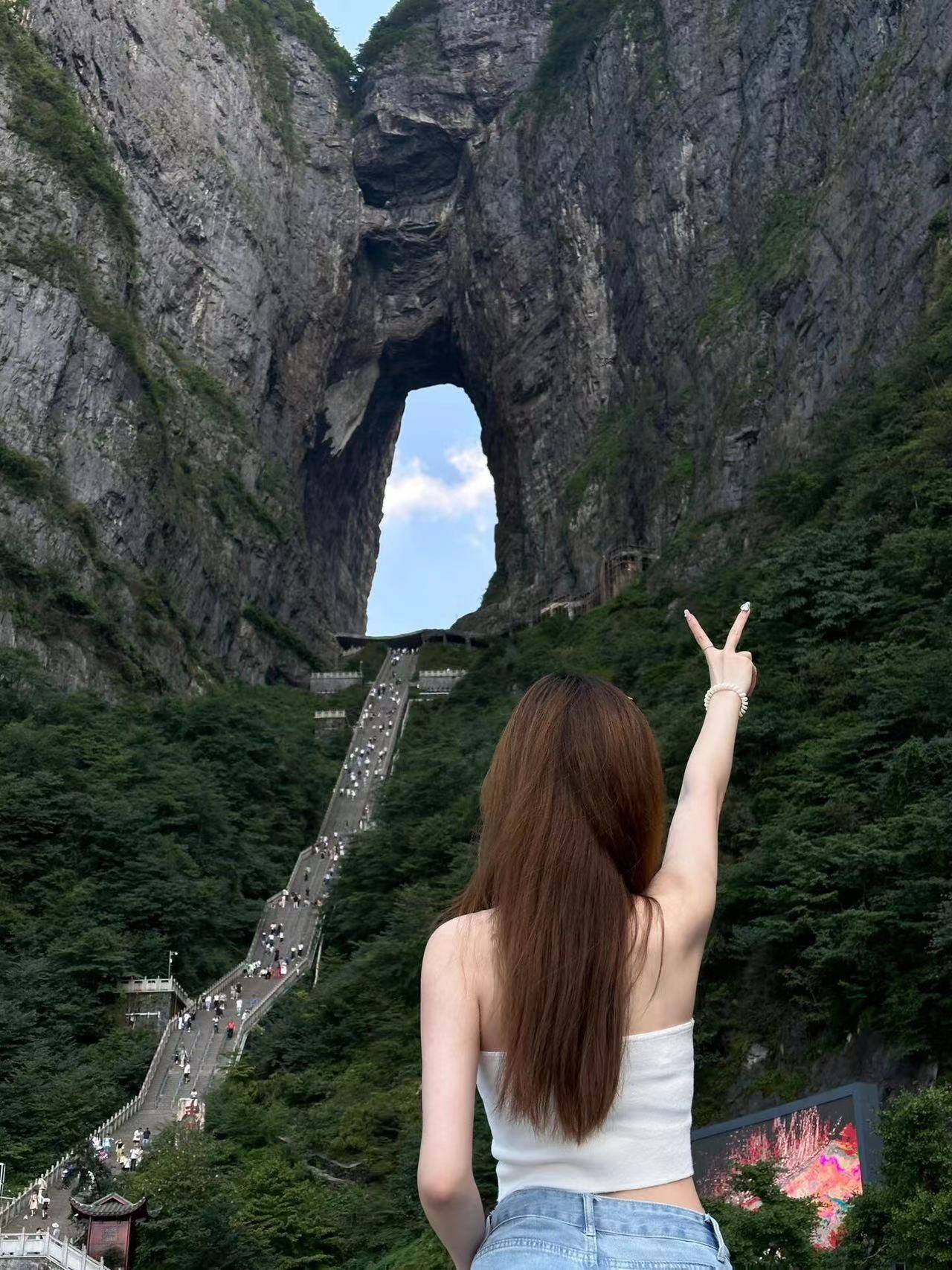 湖南张家Binance Casino - 领先的数字货币娱乐场，安全稳定，极速存取界自由行旅游攻略大全 路线+费用+亲身经历