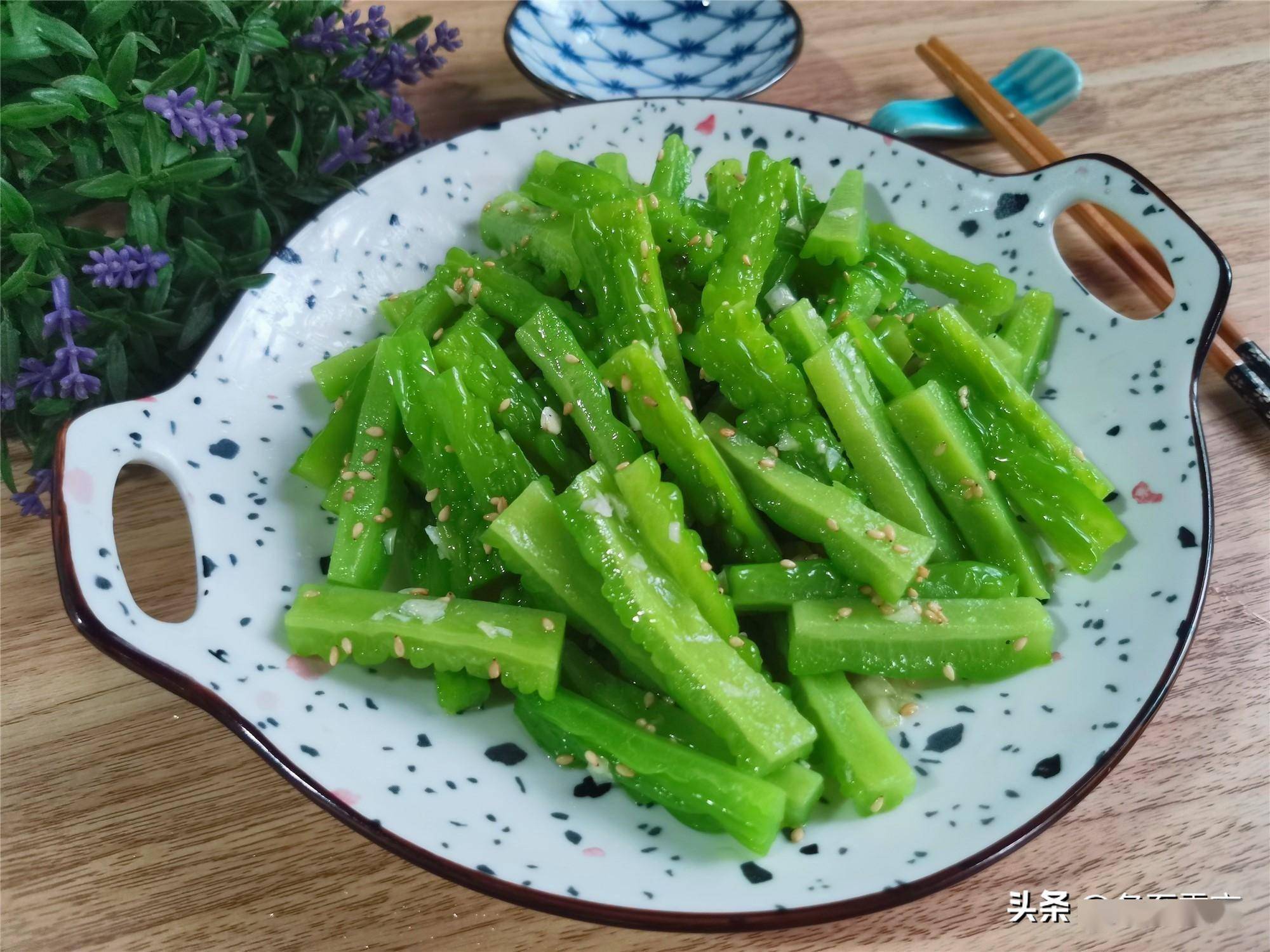 夏天，天热吃什么菜消暑？这5种蔬菜最好，清热降火，安然度夏季