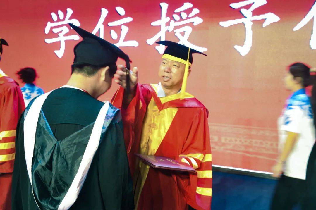 华北理工大学轻工学院举行2024届学生毕业典礼暨学位授予仪式
