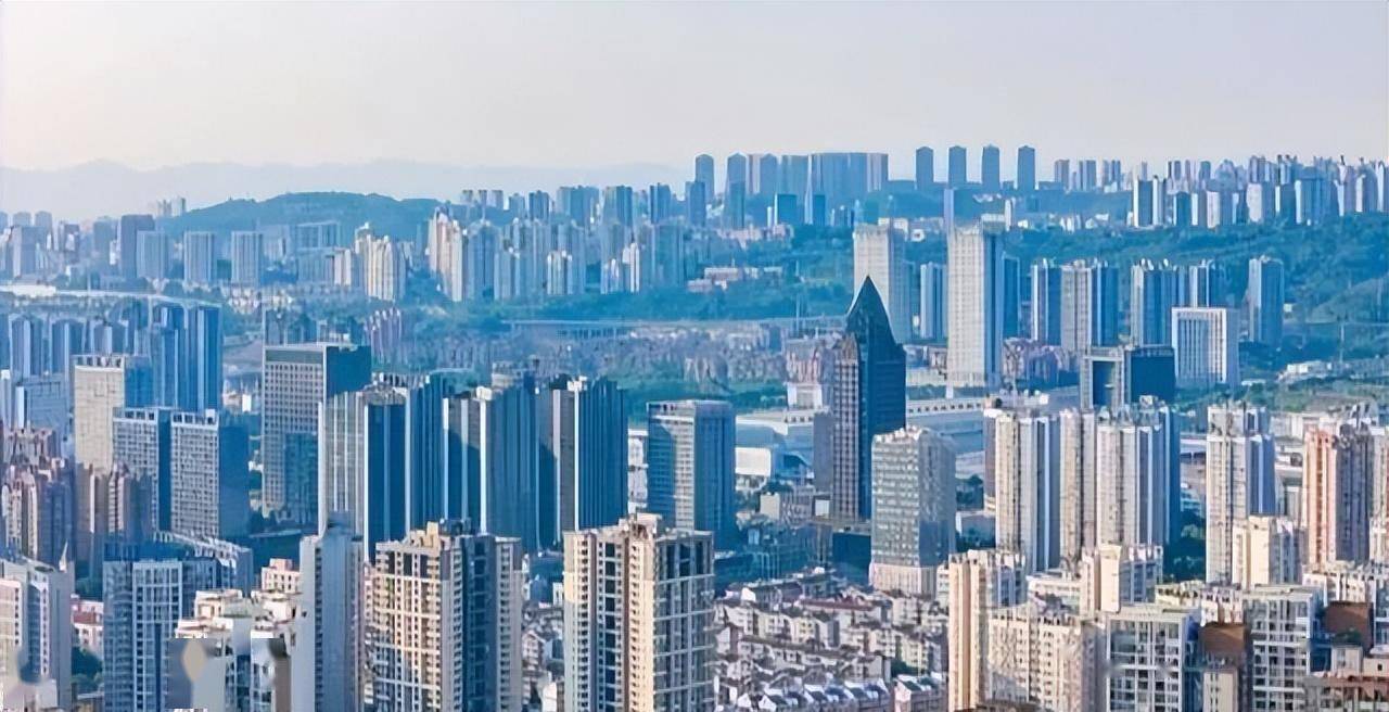 2024年不买房，五年后房价会涨吗？内行人预言一线3倍、二线4倍！