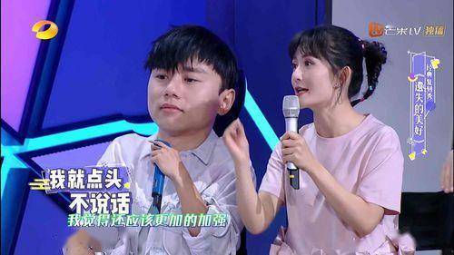 张杰演唱会尺度太大?谢娜吃醋怒发微博:你小子,别太开朗-张杰和谢娜接吻视频