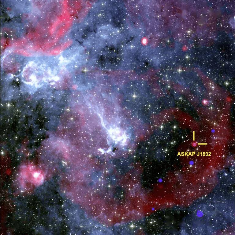 神秘天体被发现：每隔 44 分钟发射无线电波和 X 射线