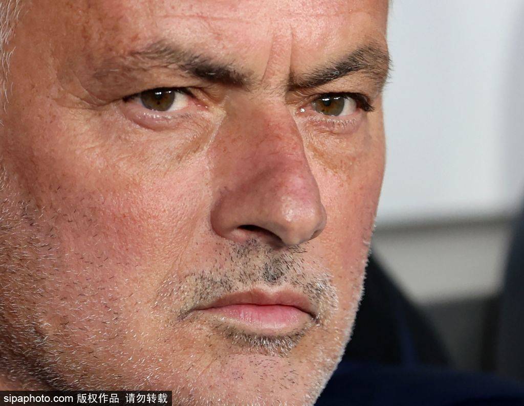 国米1600万欧报价阿克西切克，费内巴切要价2000万欧，谁能赢得这场转会战？