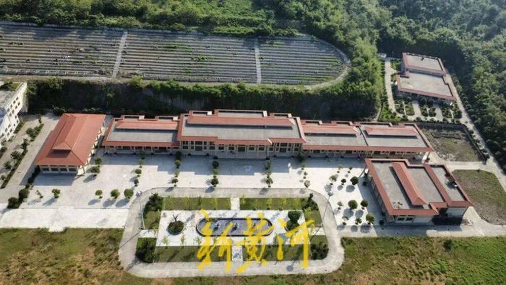 投资2亿元的殡仪馆建成8年荒废至今，曾被列为贵州省重点工程，当地政府：解决问题需要过程