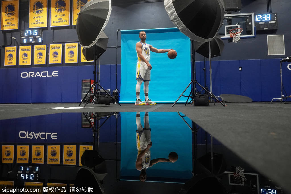 勇士队新赛季新星崛起！摩西·穆迪或将成防守关键