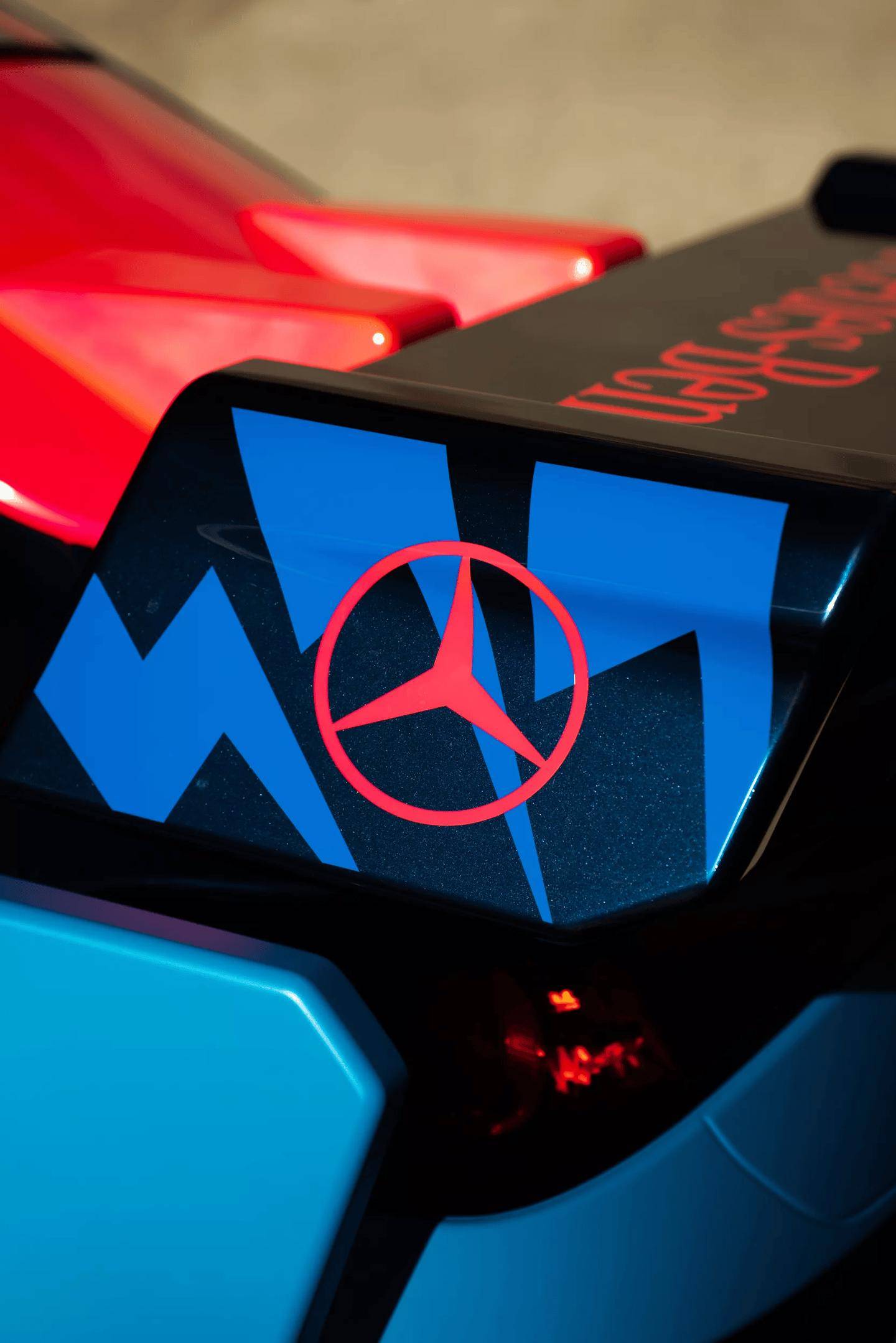 奔驰发布“成年人的玩具”：Hot Wheels 版 CLA 概念车亮相