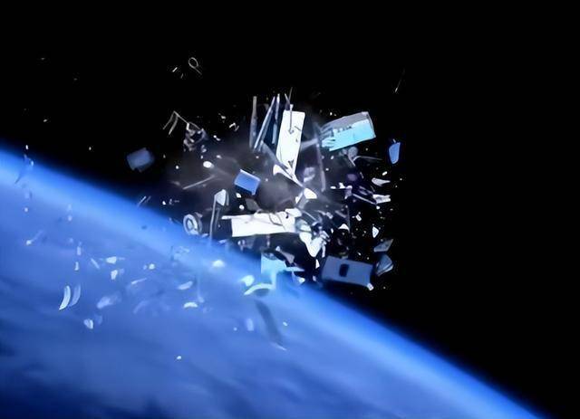 太空碎片威胁升级,神舟二十号飞船遭撞击,6名航天员能否长驻?