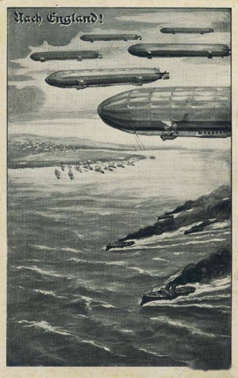 空中与水下的意外邂逅：飞艇对抗潜艇的真实故事