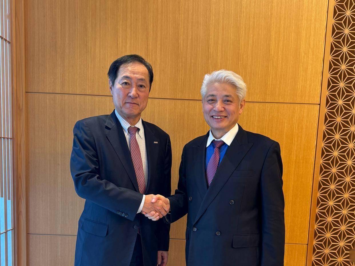 突发特讯！外交部回应日本团体请求访华：中日关系转圜的契机还是试探？引发高度关注