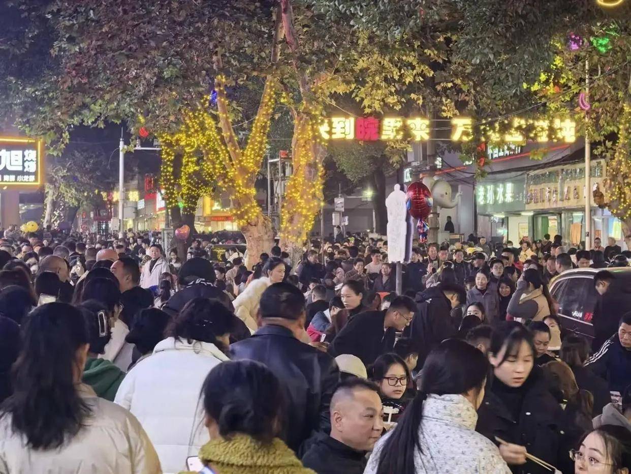 突发特讯！安徽广德“三件套“火出圈“：小城如何俘获游客心？引发高度关注