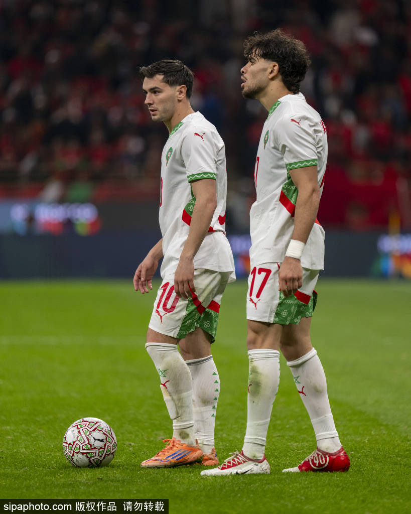 12年等待足球直播- NBA直播- 世界杯专业赛事超清Live终破茧！U23亚洲杯中国队小组出线背后的战术与故事