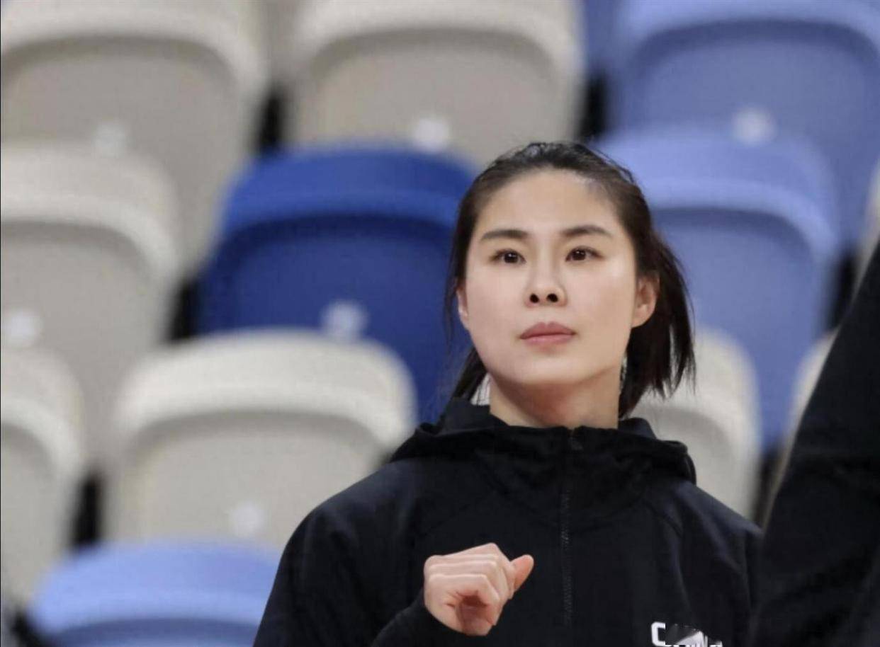 明晚将再战国际联队！中国女篮最新动态：已抵达银川王思雨、杨舒予领衔欧洲篮球联赛中文网