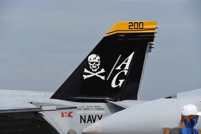 从弃子到全能王：麦道F/A-18“大黄蜂”的逆袭之路