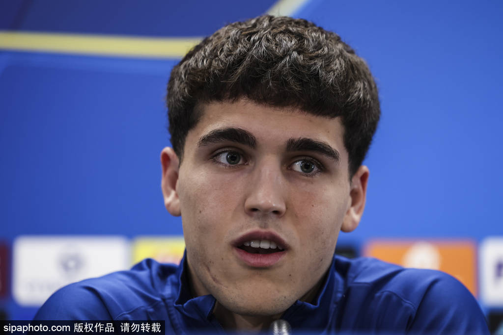 弗里克：伤势看似不重，期待球队继续进步