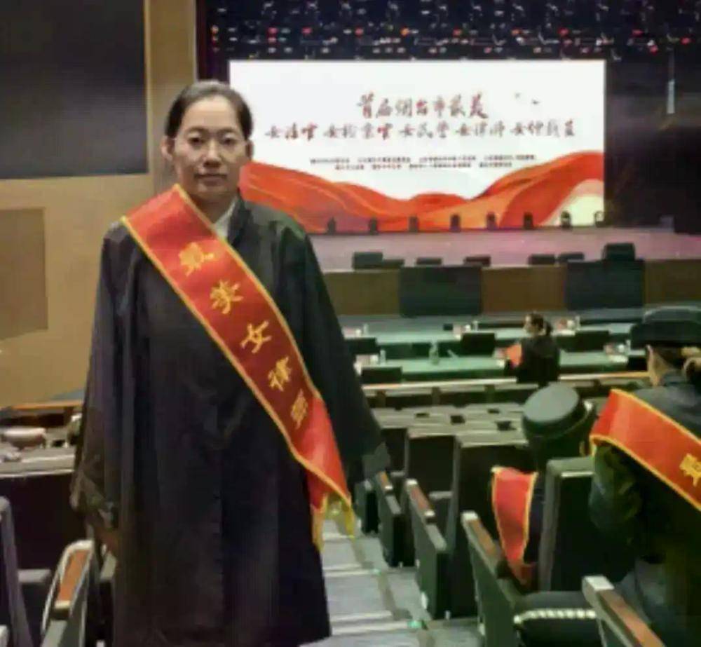 山东烟台“最美女律师”迟宗琳意外身亡，年仅42岁，捐献遗体角膜实现生前遗愿