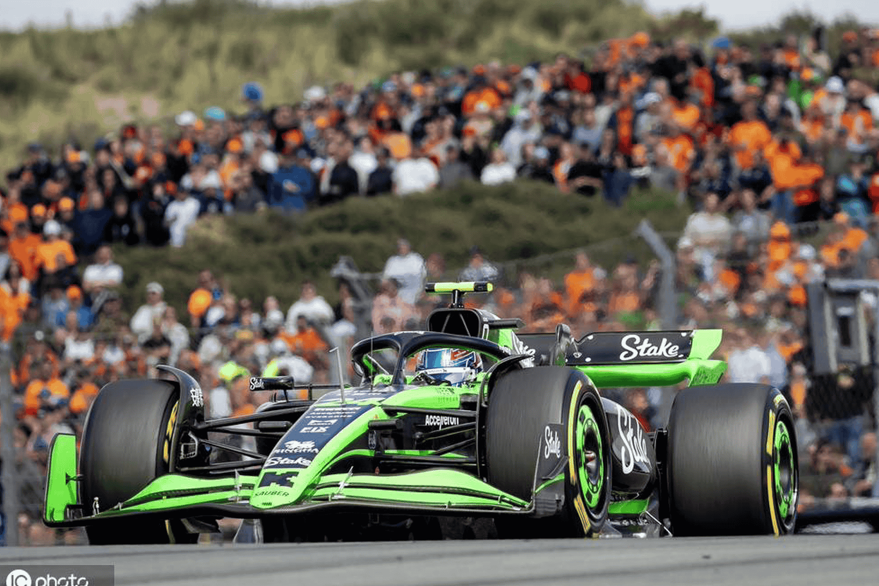 2024年F1荷兰大奖赛正赛:周冠宇第20