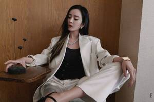 男子名下出现两张“幽灵银行卡” 追问得知被前