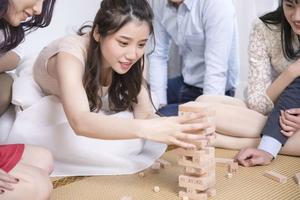 奥克斯侵权败诉27次 郑坚江家族IPO前分红