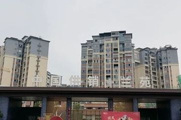 雅安农副产品物流园中建起别院 涉嫌改变土地属性及建筑用途