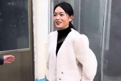 山东鑫海科技股份公司被申请强制行：法人郑世飞被法院限高