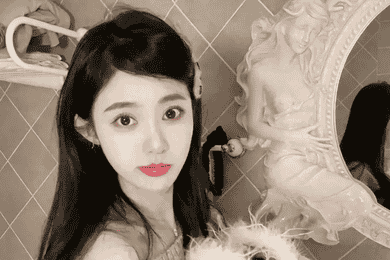 99元化妆品被锁密码箱：下单后她被美肤顾