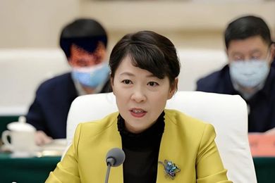 落马副行长出狱后当网红一周涨粉两万 抖音平台