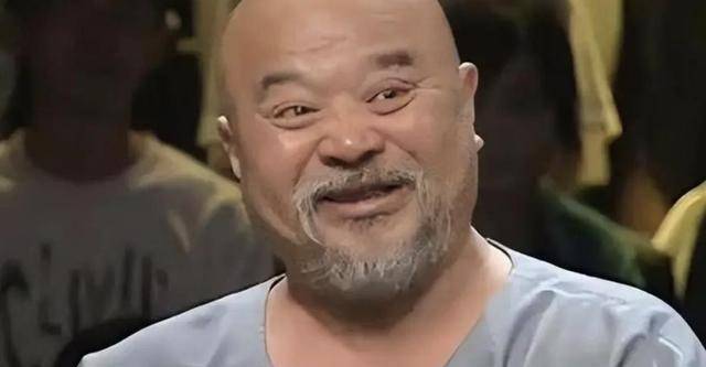 演员李琦:与妻子24小时闪婚,3个孩子随母姓,养女让他很自豪_李奇_生活