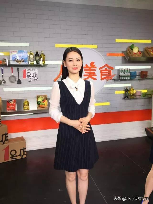 东方卫视主持人麻伊琳,她曾经风光出嫁,分手后独自抚养儿子长大_上海