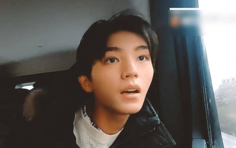 《恰好是少年》预告片:王俊凯被怼脸拍超绝,刘昊然却变为路人_因为