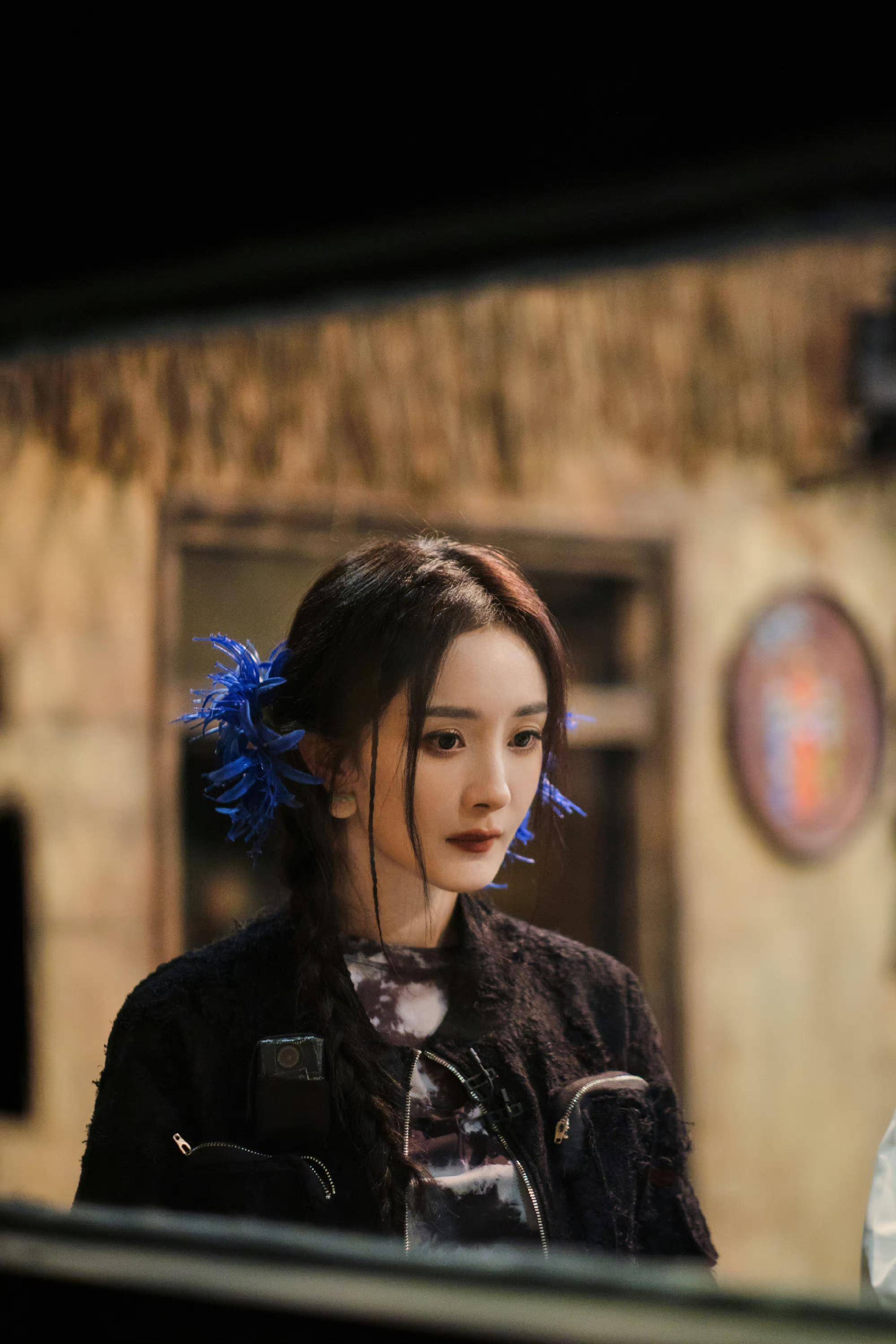 prada捅了劣迹艺人的窝,网友喊话"杨幂快跑"_蔡徐坤_品牌_合作