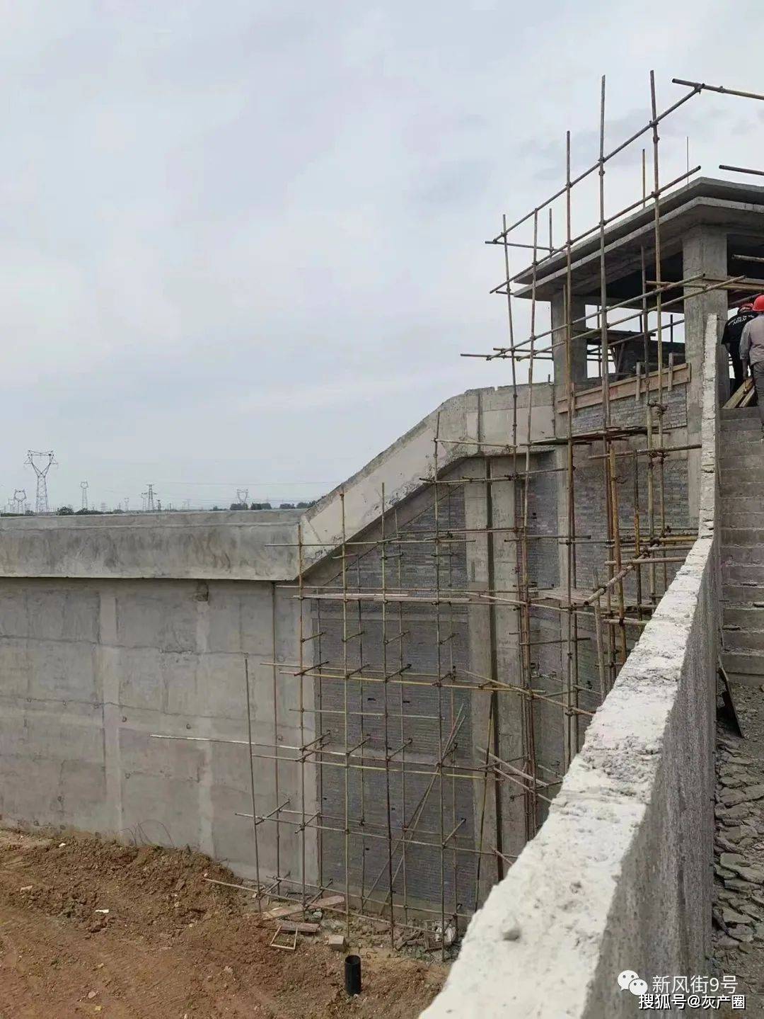 曝光的非法转包工程事件:禹州看守所亿元工程“半价”转包(图2)