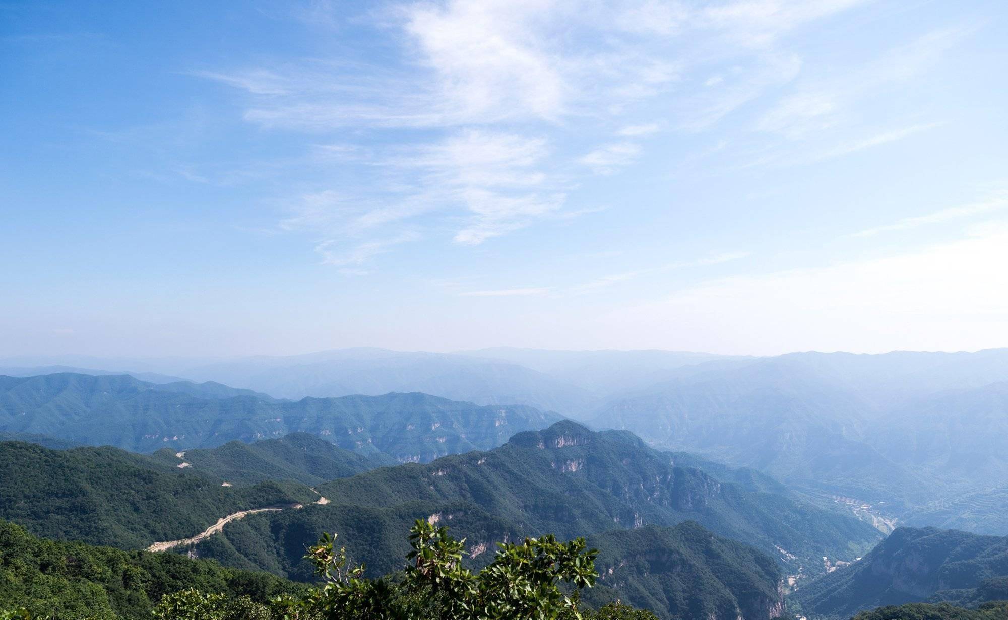 山西大山深处的古村