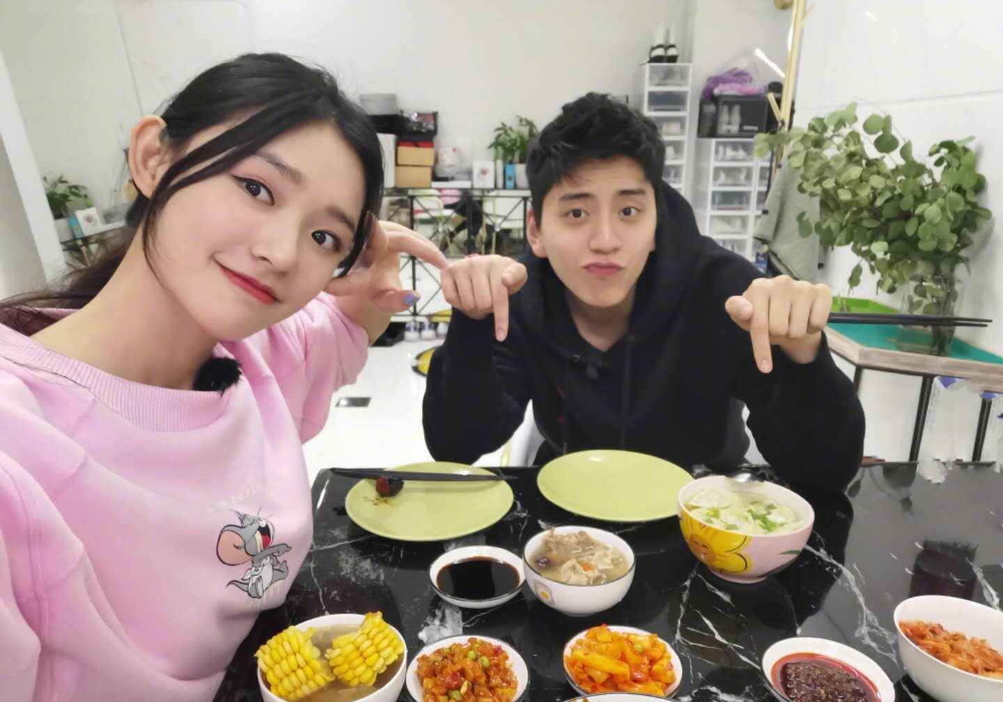 林允新家邀请王大陆做客,为他做一桌子菜,因戏结缘_张天_时候_节目