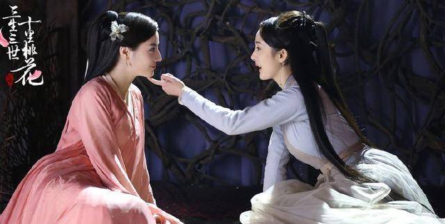 在配上张碧晨杨综纬的《凉凉》,美轮美幻凄楚动人的故事又如在眼前!