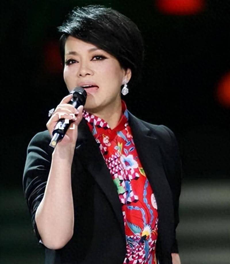 毛阿敏19岁的女儿,竟然是我们熟悉的她!