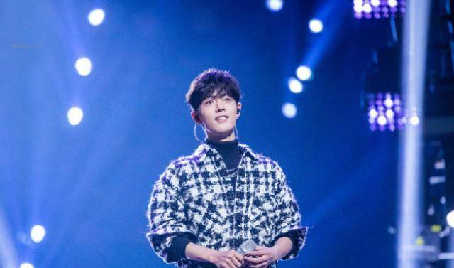 晚会大战:湖南台不仅赢收视率,流量热度和艺人营业更胜一筹_阵容_杨洋