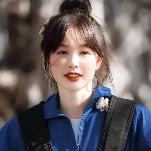 徐梦洁(1994年)徐璐(1994年)周雨彤(1994年)鞠婧祎(1994年)陈瑶(1994