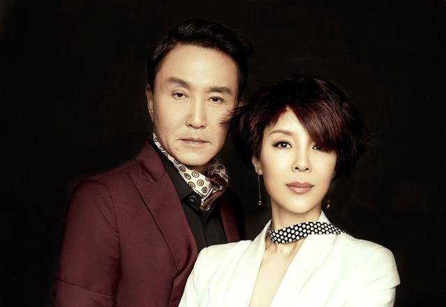 低调26年后,凭借"达康书记"一角爆红_吴刚_岳秀清_表演