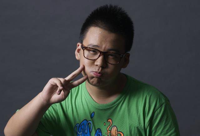 德云社"少班主"郭麒麟风光无限?郭德纲:孩子没少吃苦_父亲_相声_因为